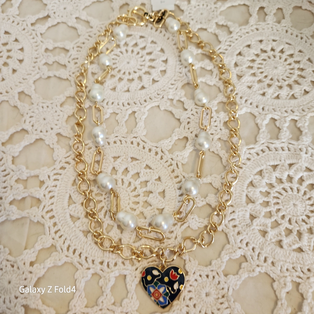 Talbots Gold and Pearl Necklace with Heart Pendant - Picture 2 of 14